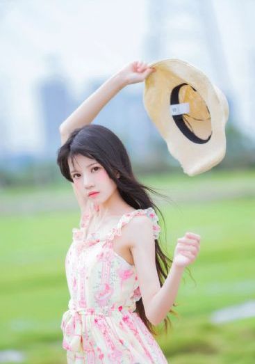 老头把舌头伸进她腿间视频_1080P免费播放